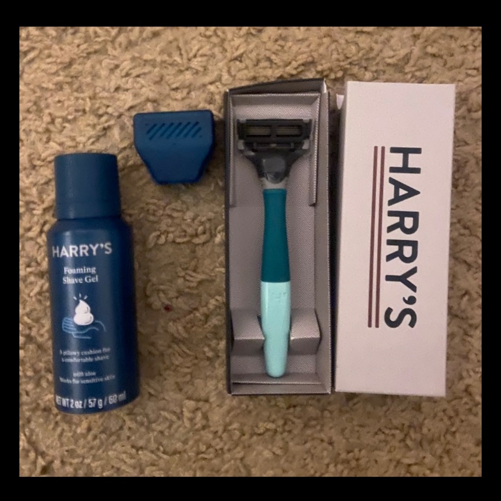 Harrys Shaving Kit Razor Handle 3 Razor Blade Bundle Foaming Shave Beard All New
